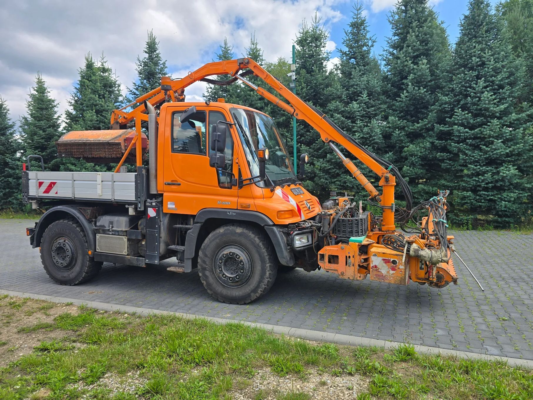 Unimog U400  Unimog U400 z kosiarkami mulag MKM700 euro 5 specjalny