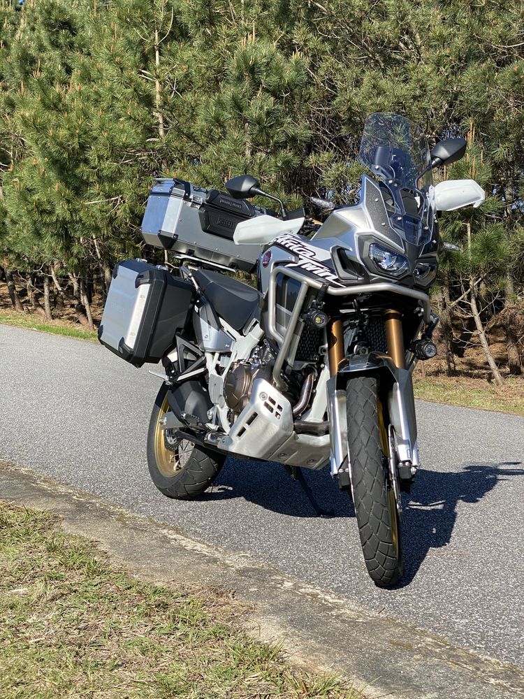 Honda Africa Twin Adventure - Big Tank