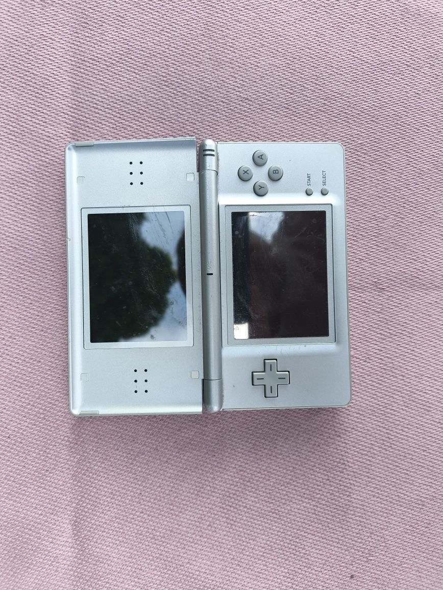 Nintendo ds lite ładowarka gra