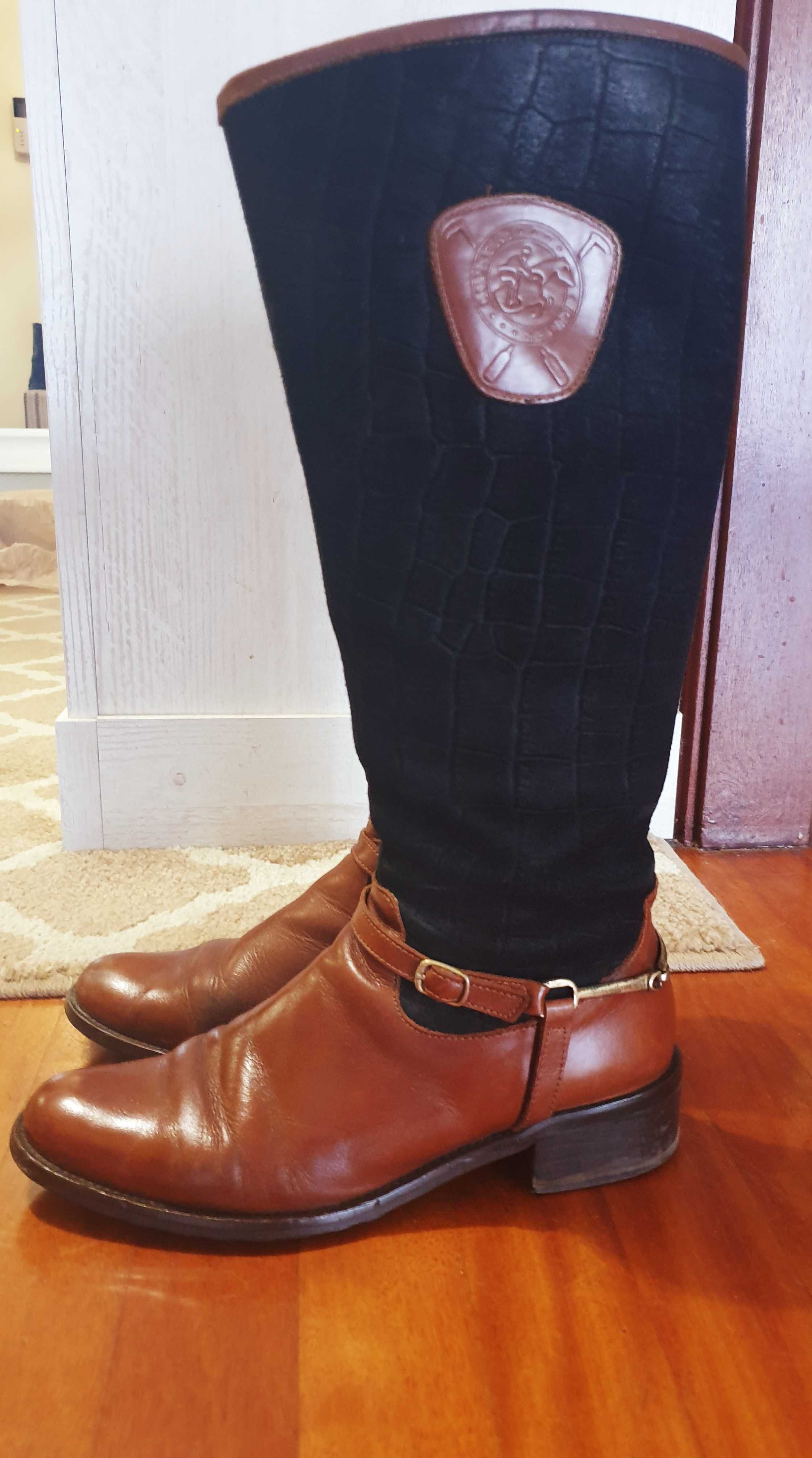 Botas de pele castanha e azul marinho da marca Country Rider