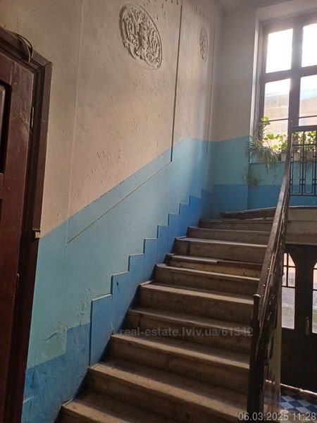 Оренда 2 кімн.кв вул Дорошенка біля Університету