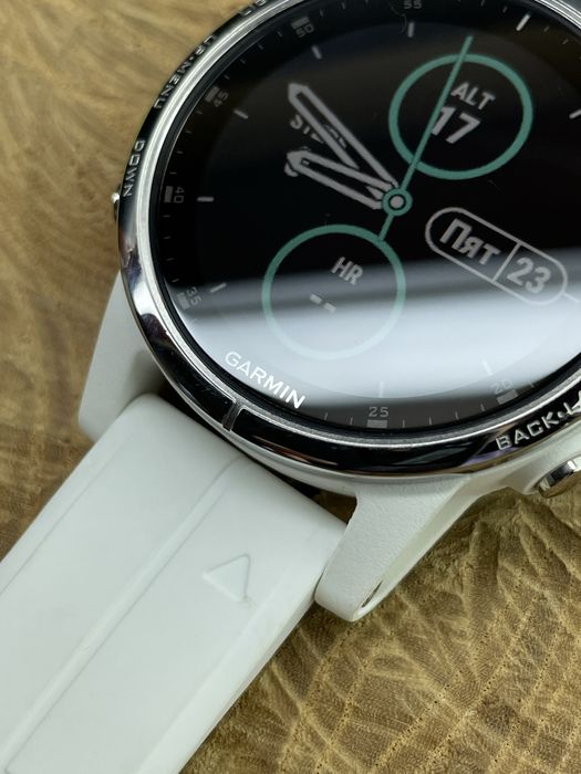 Смарт-годинник Garmin Fenix 5S Plus Sapphire