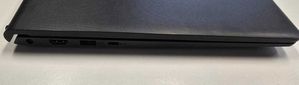 Laptop Dell Vostro 3525 / Ryzen 5/ Ram 16gb / Dysk 256GB Gwarancja