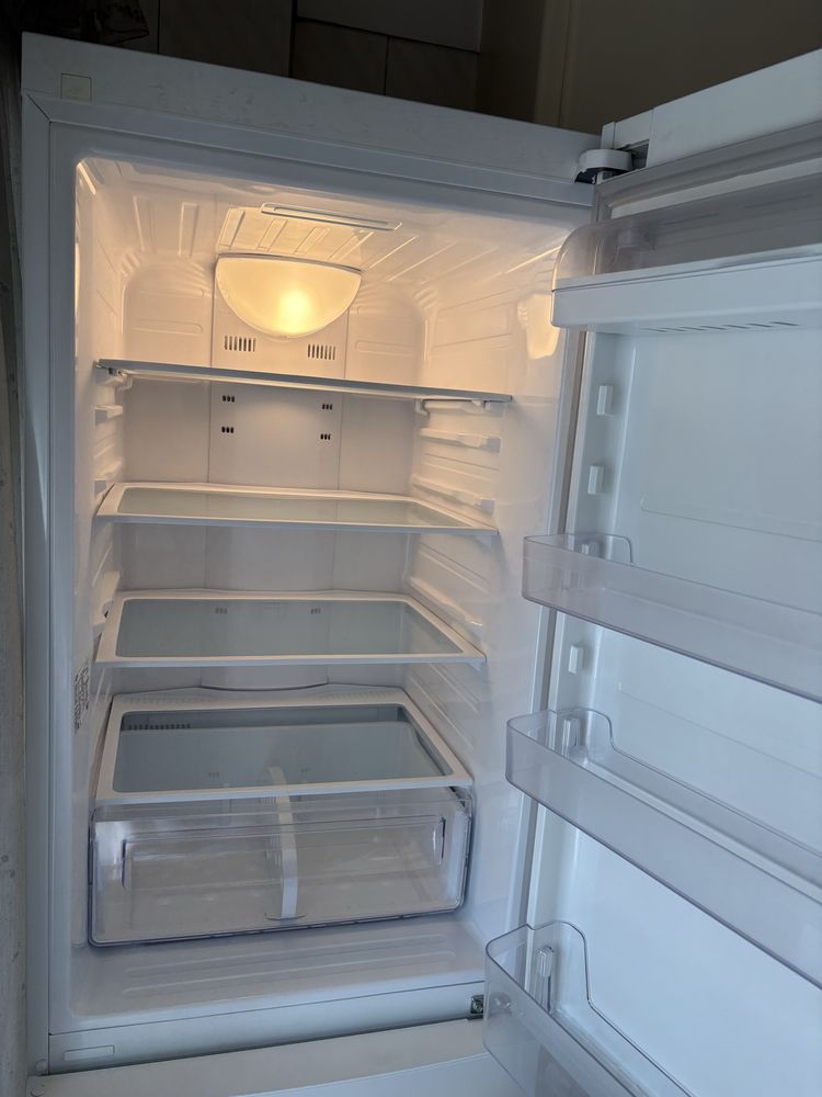 Frigorifico combinado