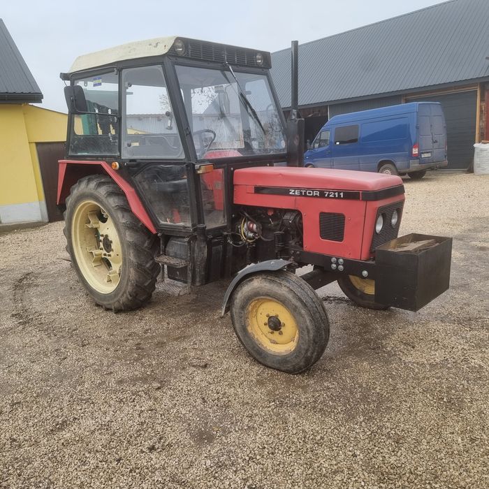 Ciągnik Zetor 7211
