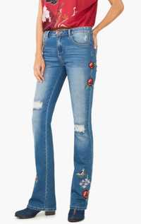 Nowe! desigual jeansy damskie, dzwony z haftem, rozmiar 26