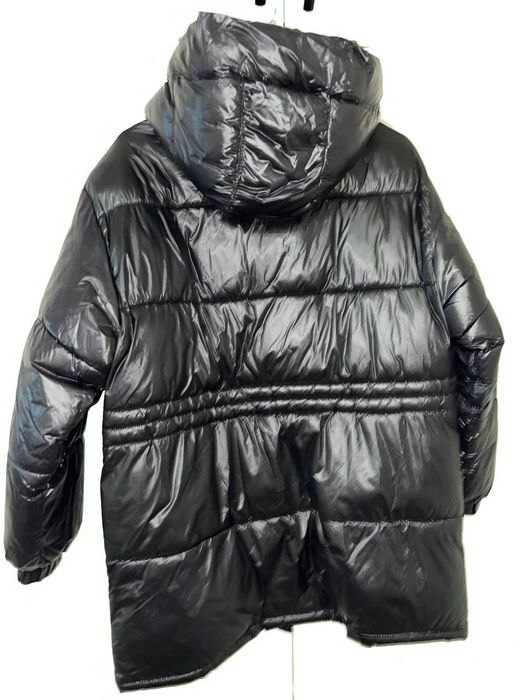 Зимова куртка жіноча