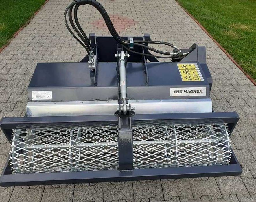 Mini ładowarka teleskopowa, przegubowa 1,5t wypożyczalnia