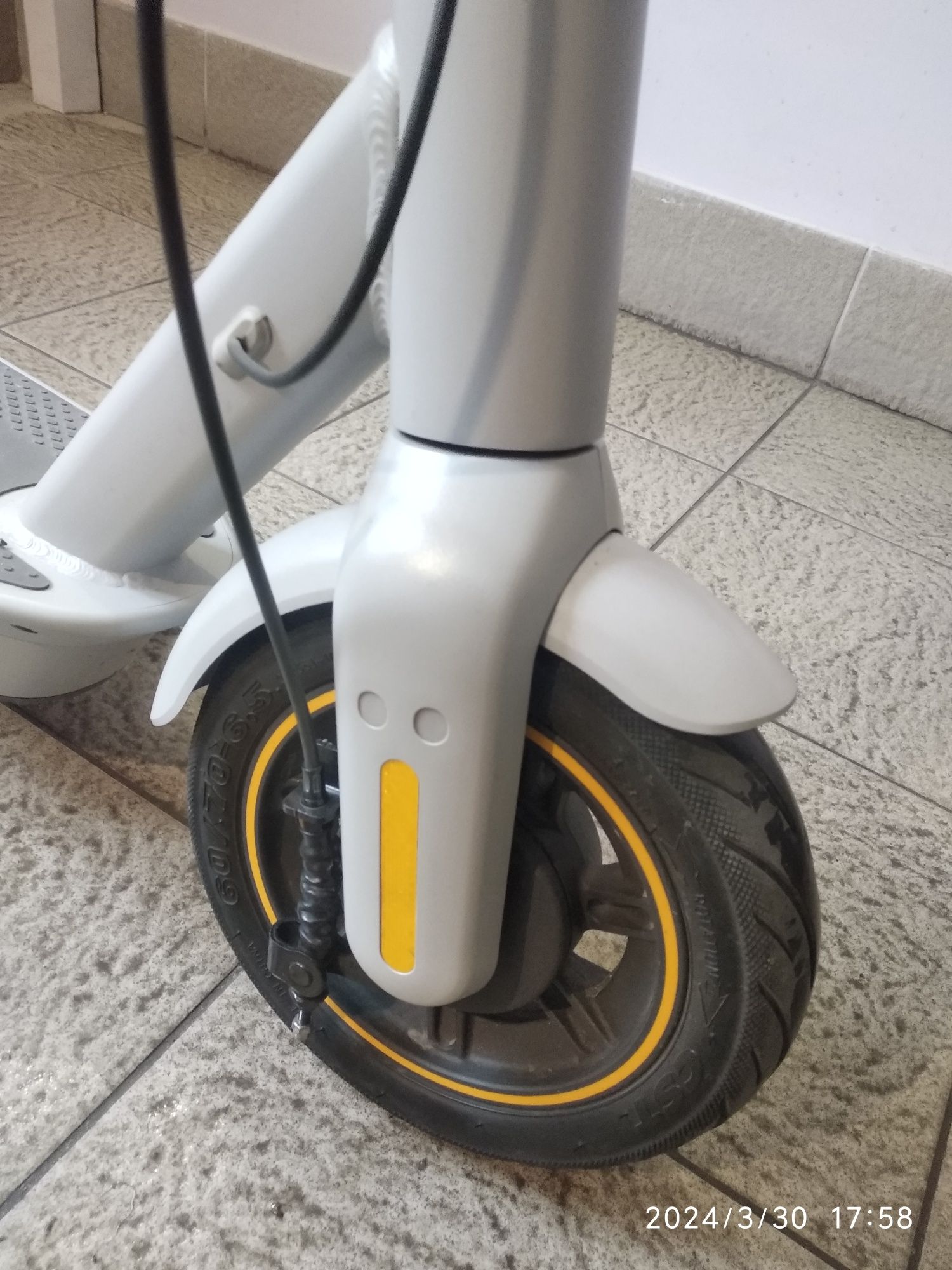 Електросамокат SEGWAY Ninebot G30LE