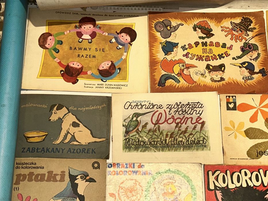 Stare KOLOROWANKI z PRL-u - 19 sztuk !