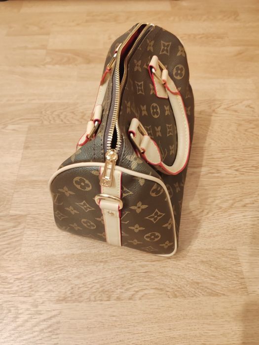 Mala Louis Vuitton – como nova, usada uma única vez