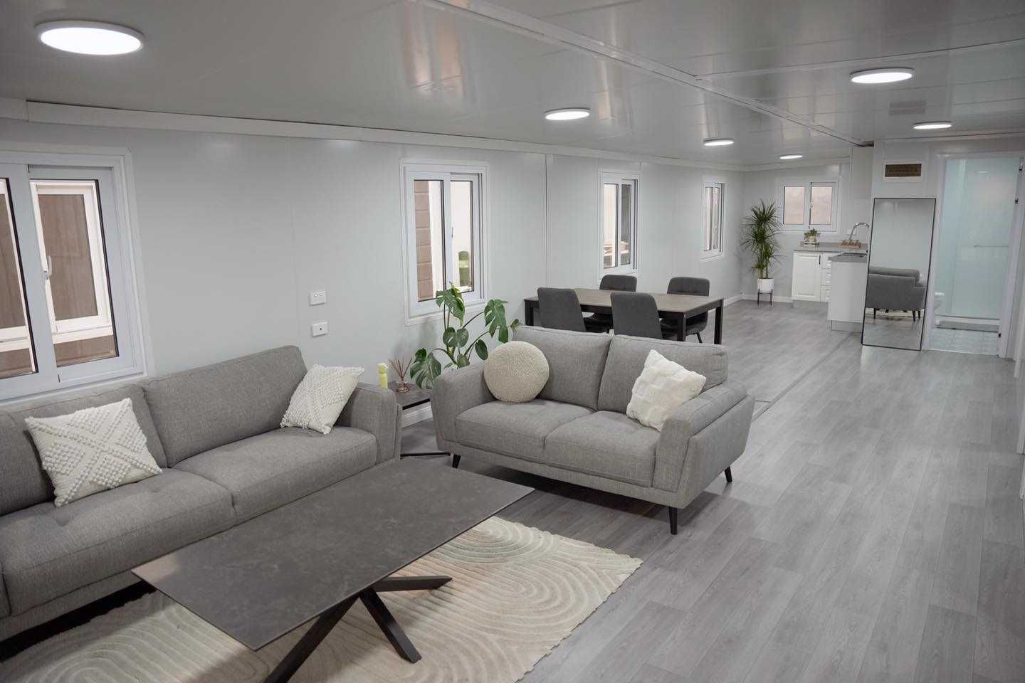 Domek Letniskowy Całoroczny 70m2 Bez Pozwolenia - Idealny na działkę!