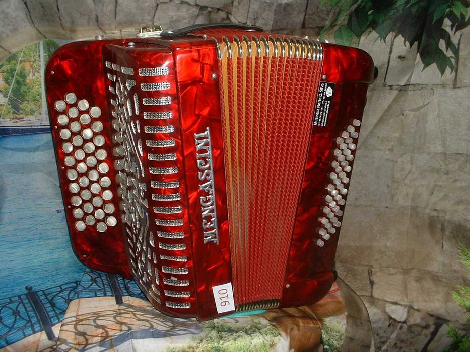 Concertina co radio de cacetes  Avenda N .910