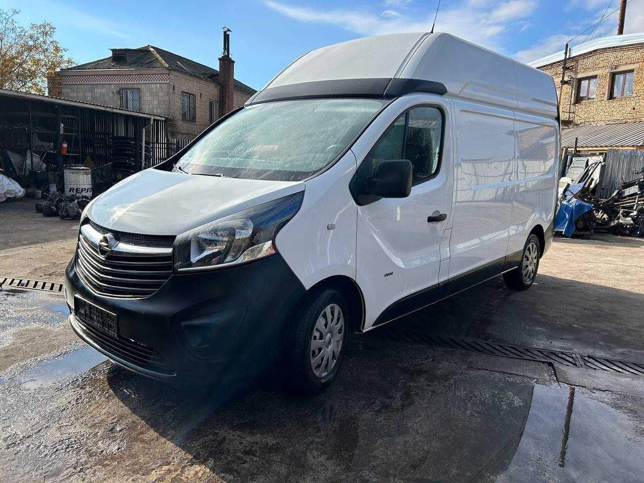 Renault Trafic 3 Сидіння водія Opel Vivaro сидения трафик виваро