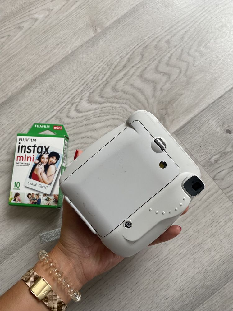 Instax Mini 9 + Recarga 10 Folhas