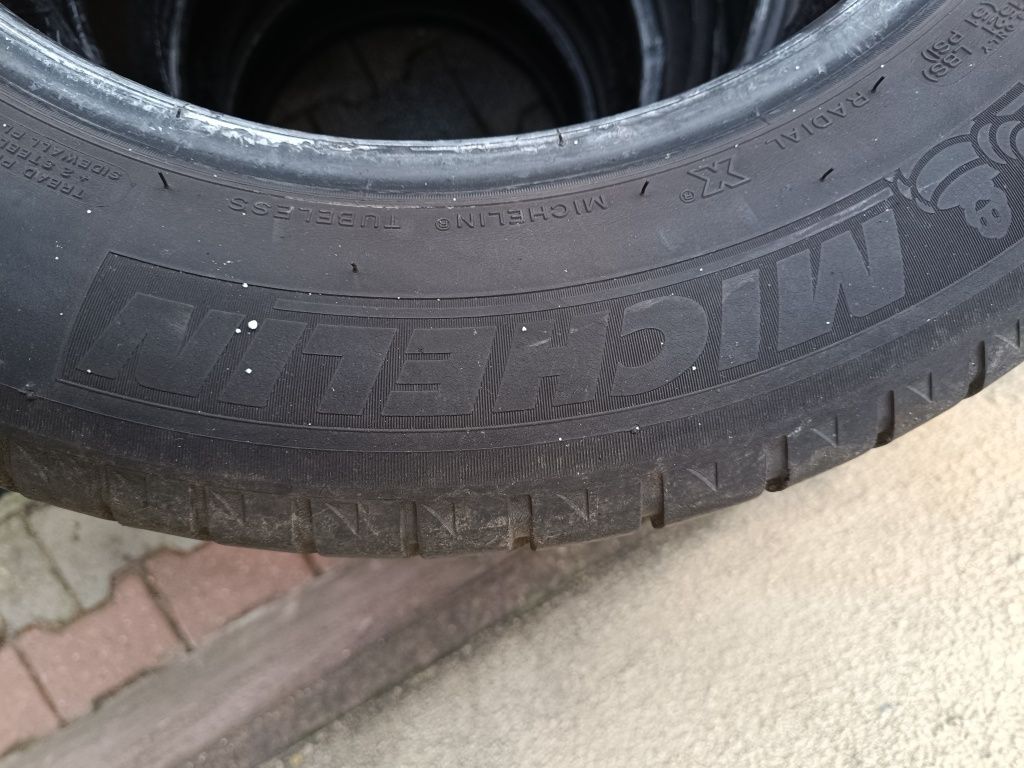 Opony letnie 215/60r16