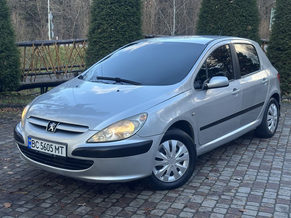 Peugeot 307 2002 року!