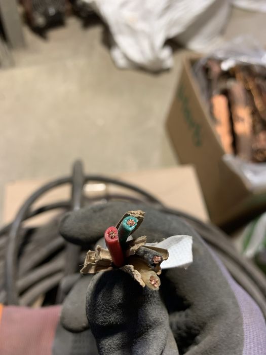 Кабель силовий 4*2.5 19метрів