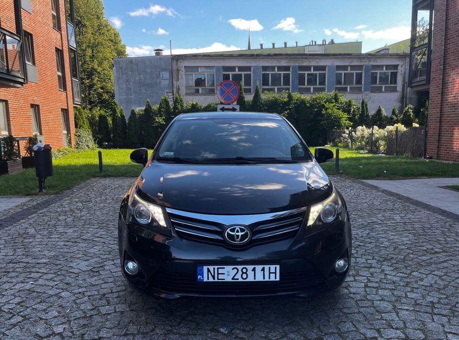 Toyota Avensis Toyota Avensis 2.2 disel, salon Polska, bardzo dobry Stan
