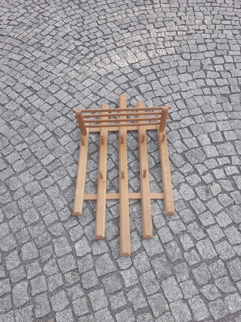 Wieszak drewniany wiszący