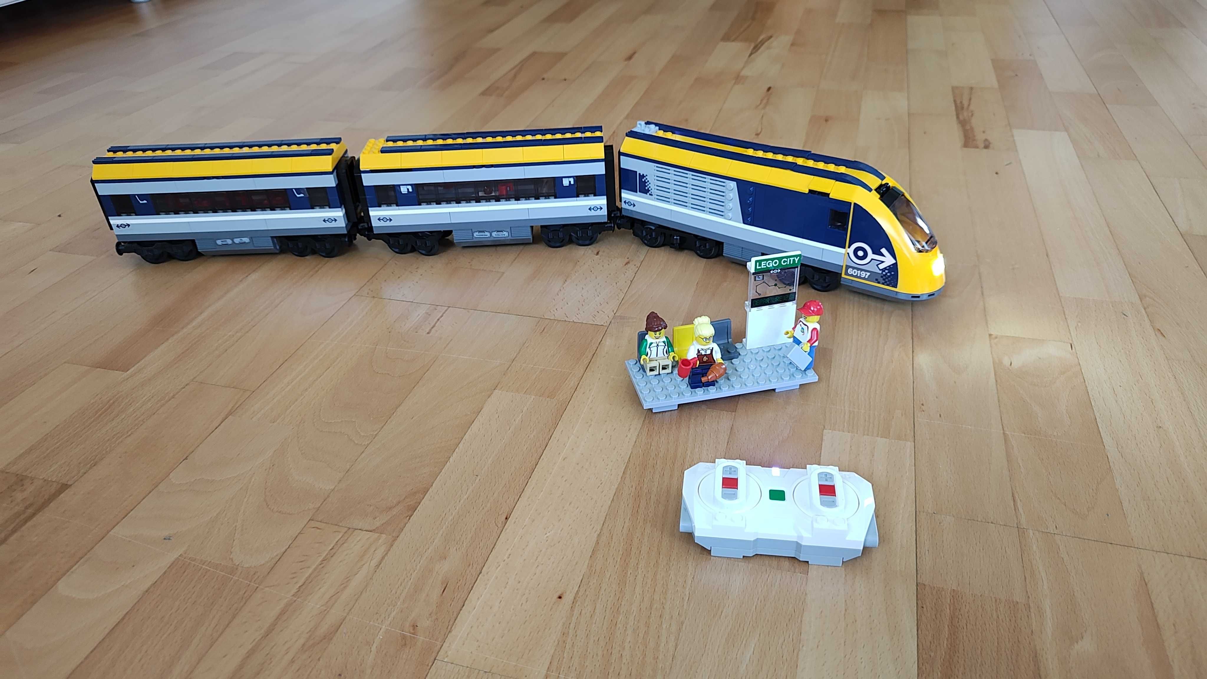 Lego City 60197 pociąg z dodatkowymi torami