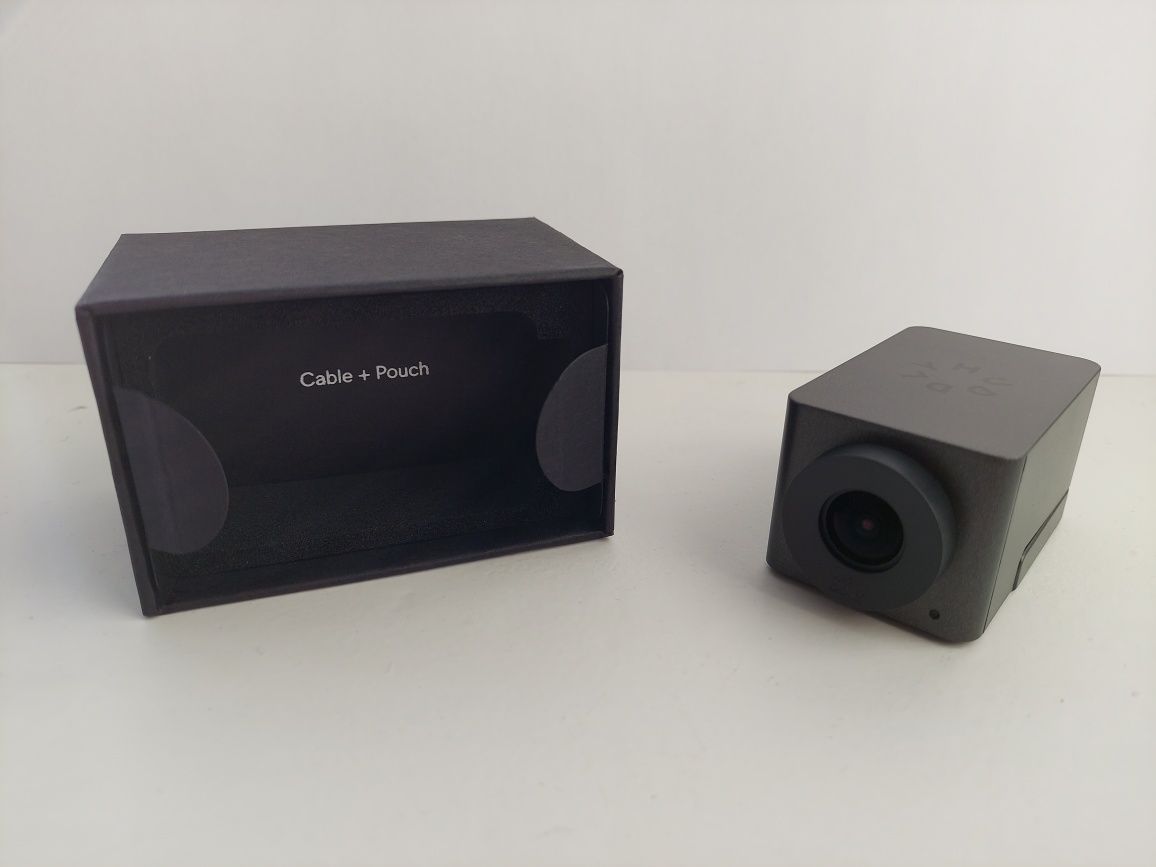 Kompaktowa, szerokokątna kamera do wideokonferencji Huddly GO 1.0