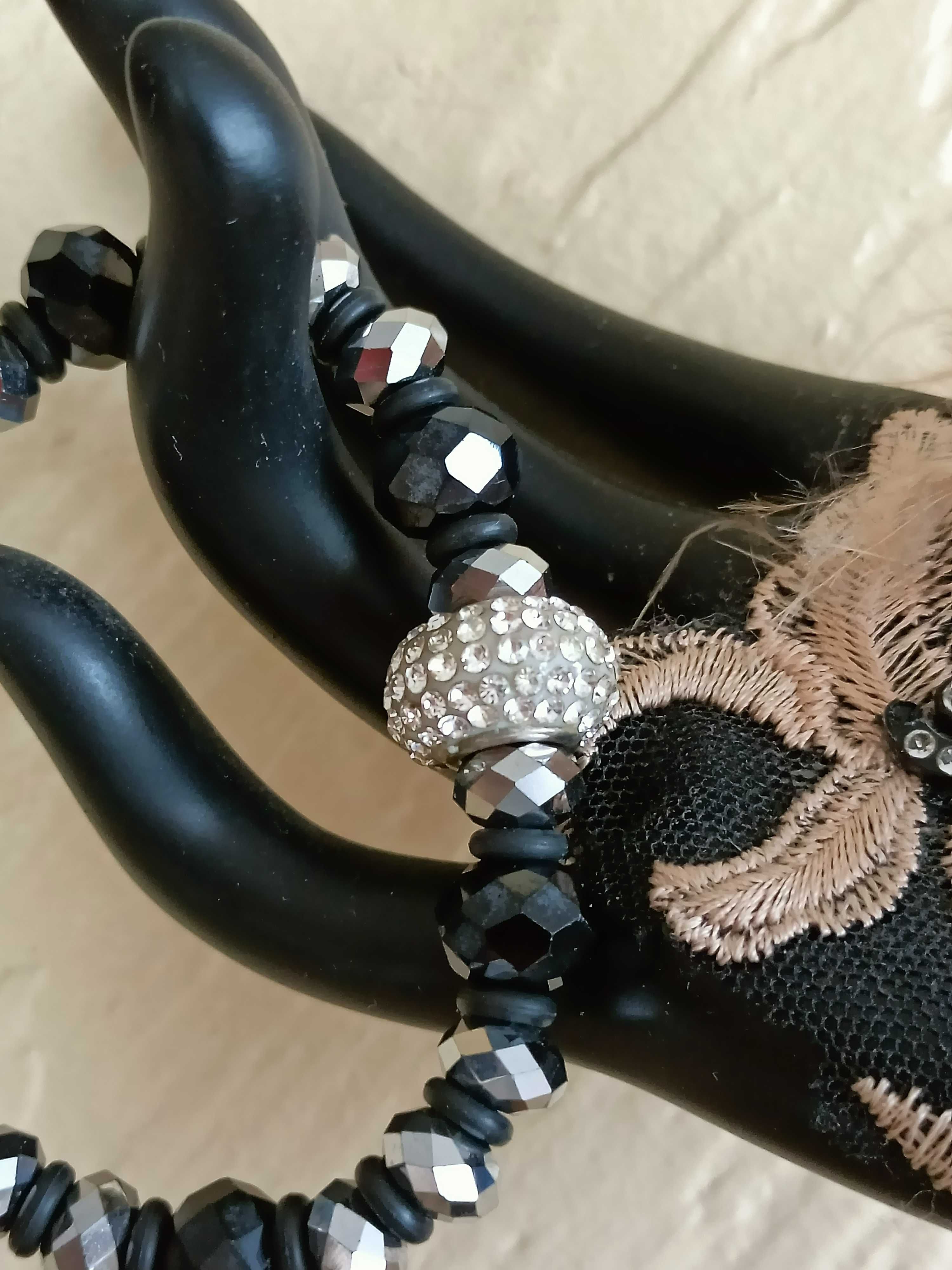 Bransoletka biżuteria na gumce czarny i kolor srebrny
