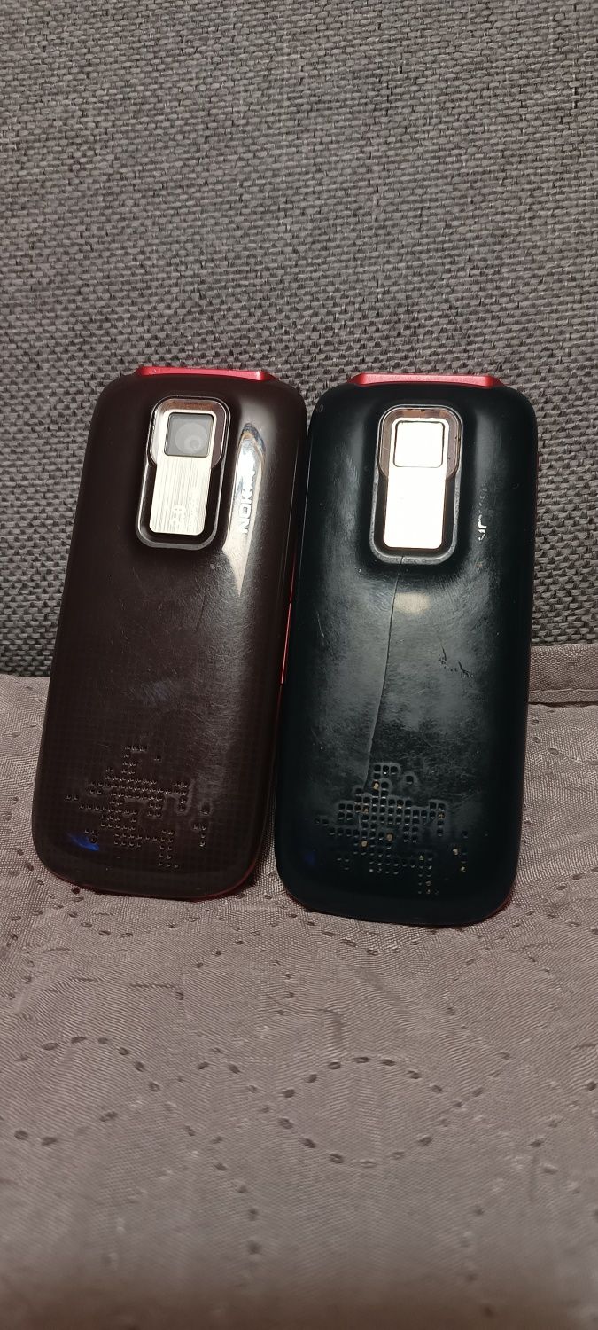 Kolekcjonerska Nokia XpressMusic 5130c-2
