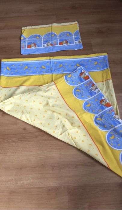 Poszewki na pościel do łóżeczka