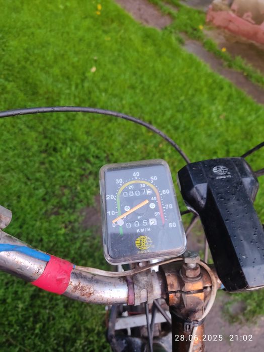 Мопед саморобний з велосипеда з двигуном