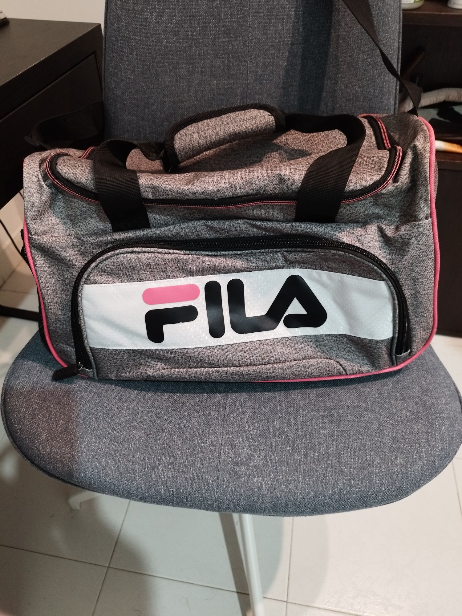 Bolsa de ginásio FILA
