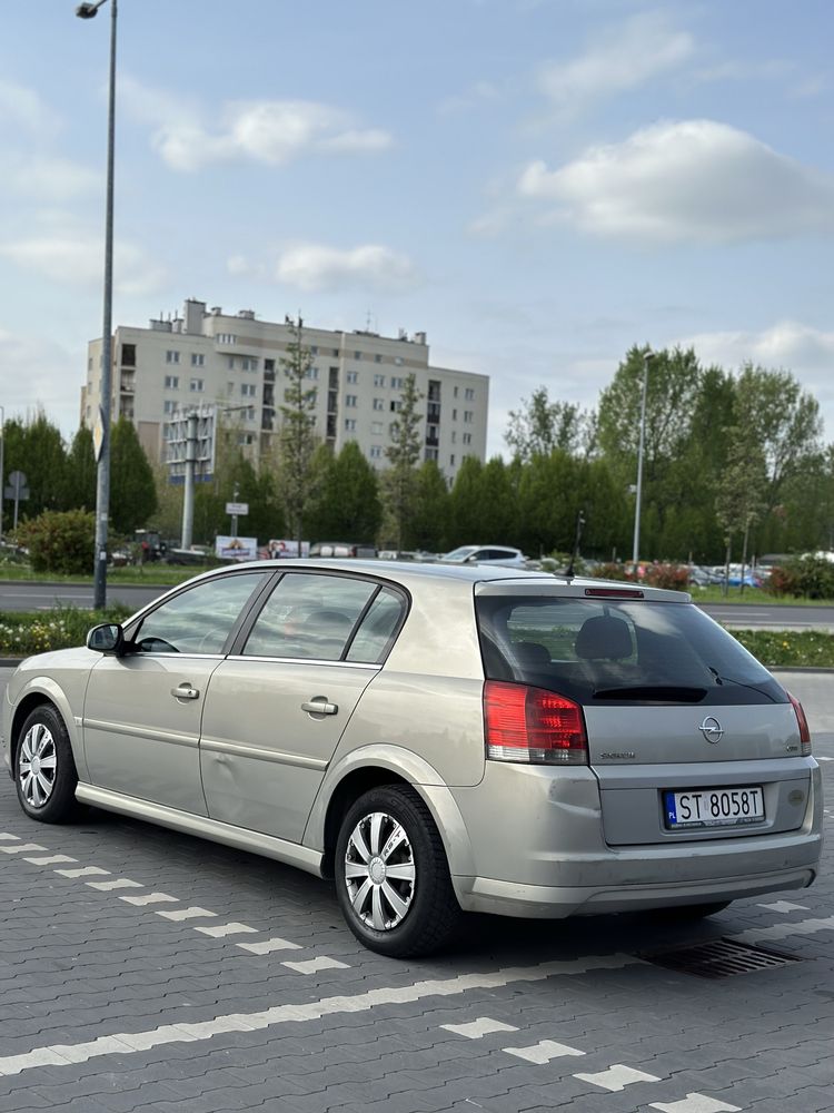 Opel Signum 2006