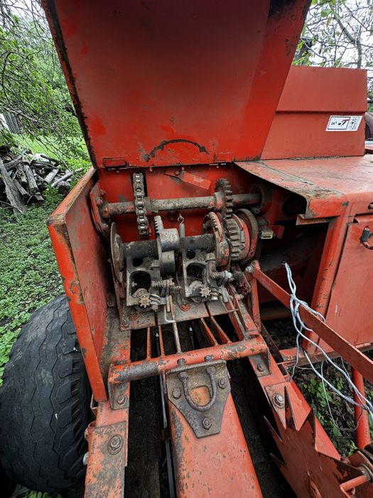Продам прес Deutz-Fahr