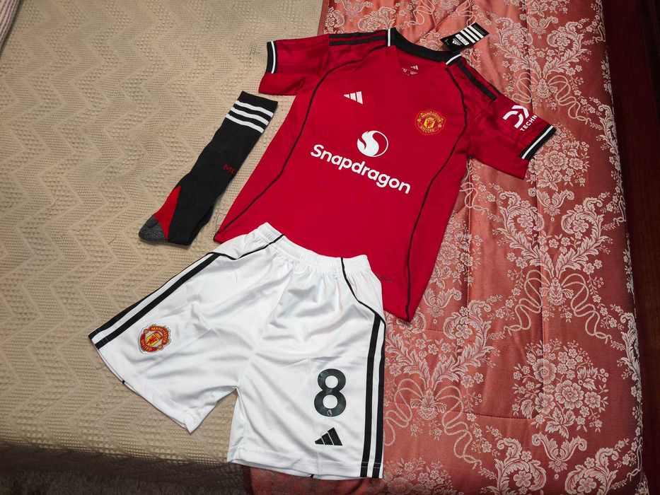 Camisola Criança Bruno Fernandes Equipamento Man. United | NOVO