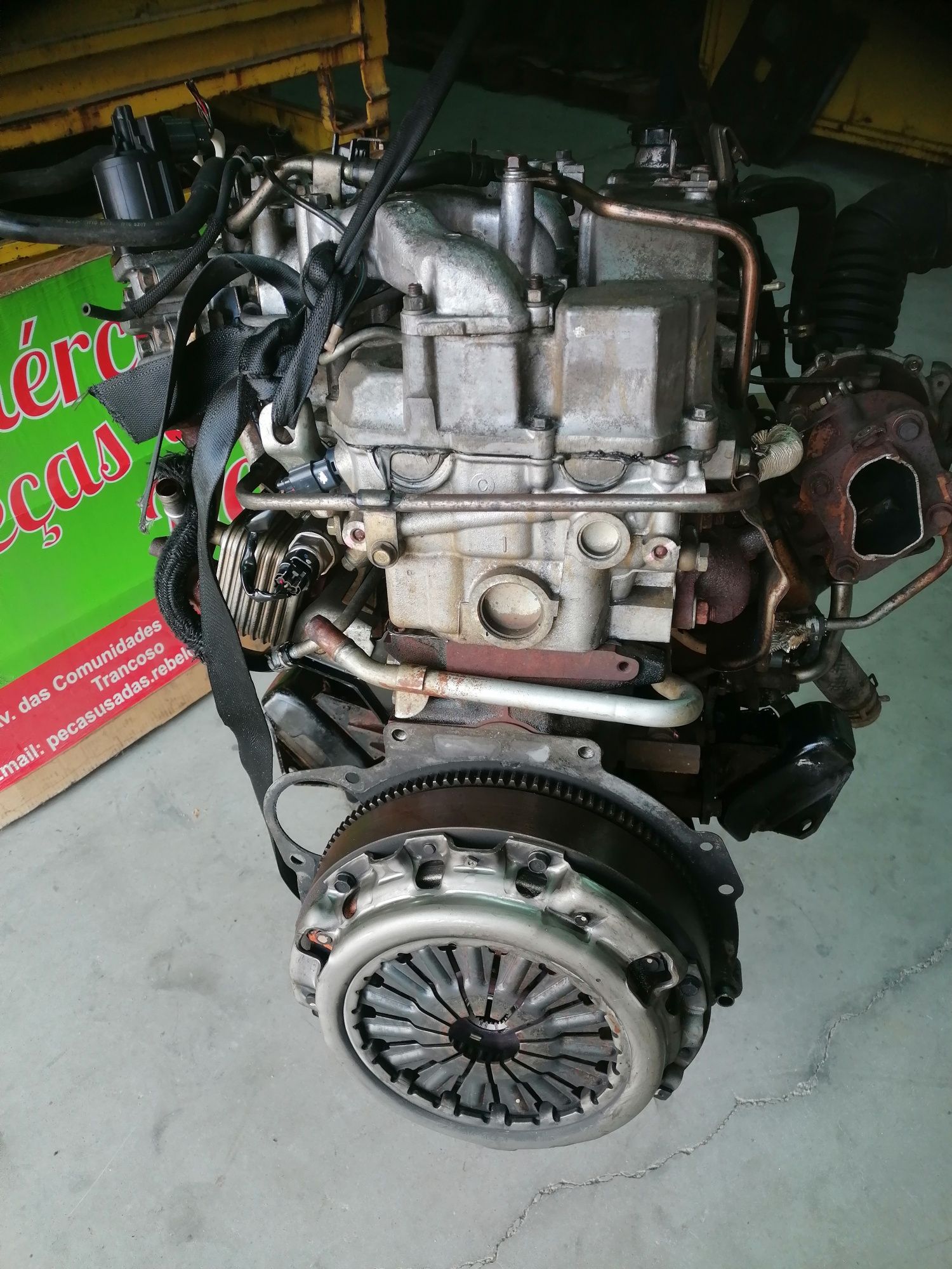 Motor Mitsubishi L200