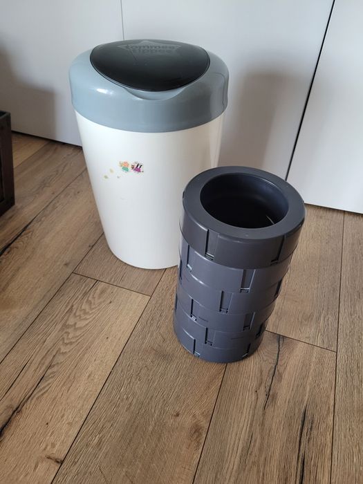 Simplee sangenic kosz na pampersy + wkłady