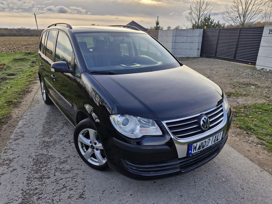 Volkswagen Touran Volkswagen Touran 1.9 TDI _ DSG _ Książka serwisowa _
