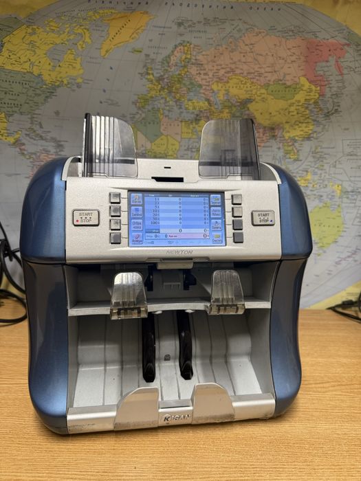 Kisan Newton - FS рахувальна машинка з детектором
