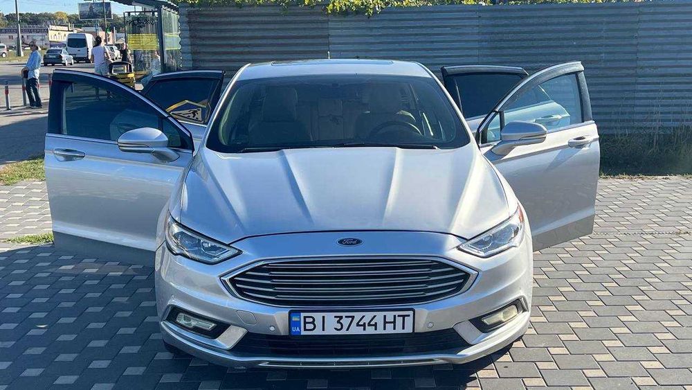 Ford Fusion 2.0 EcoBoost 2018 рiк