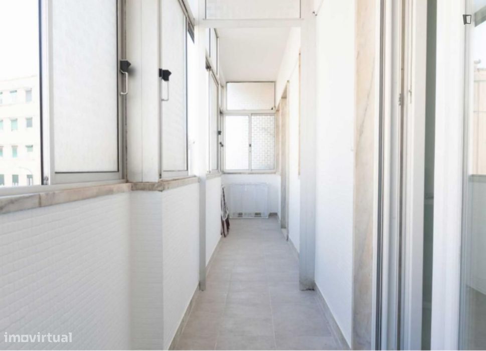 Quarto - localizado em Penha de França Lisbon