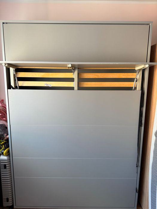 Półkotapczan pionowy 140×200 – łóżko chowane
