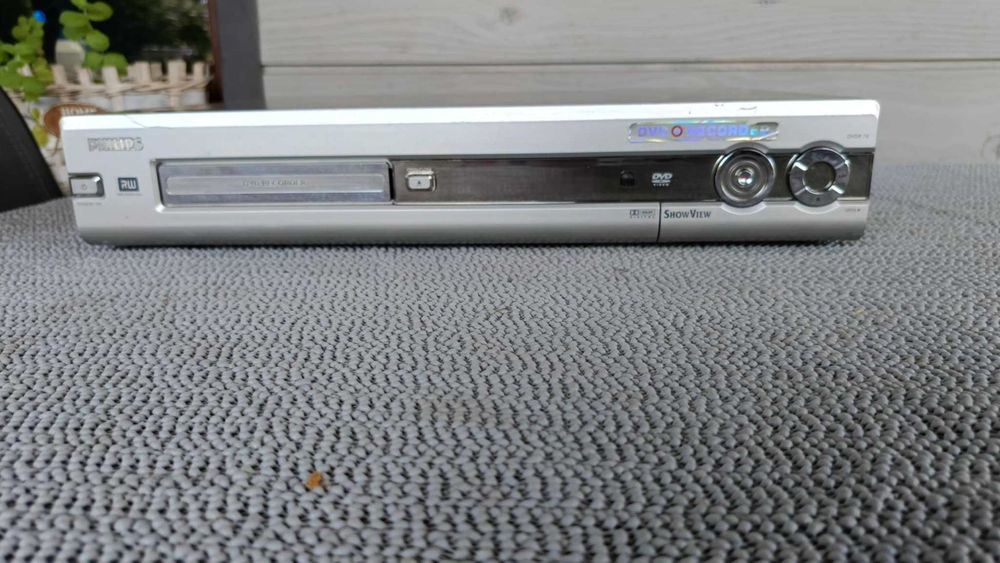 Nagrywarka PHILIPS DVDR70