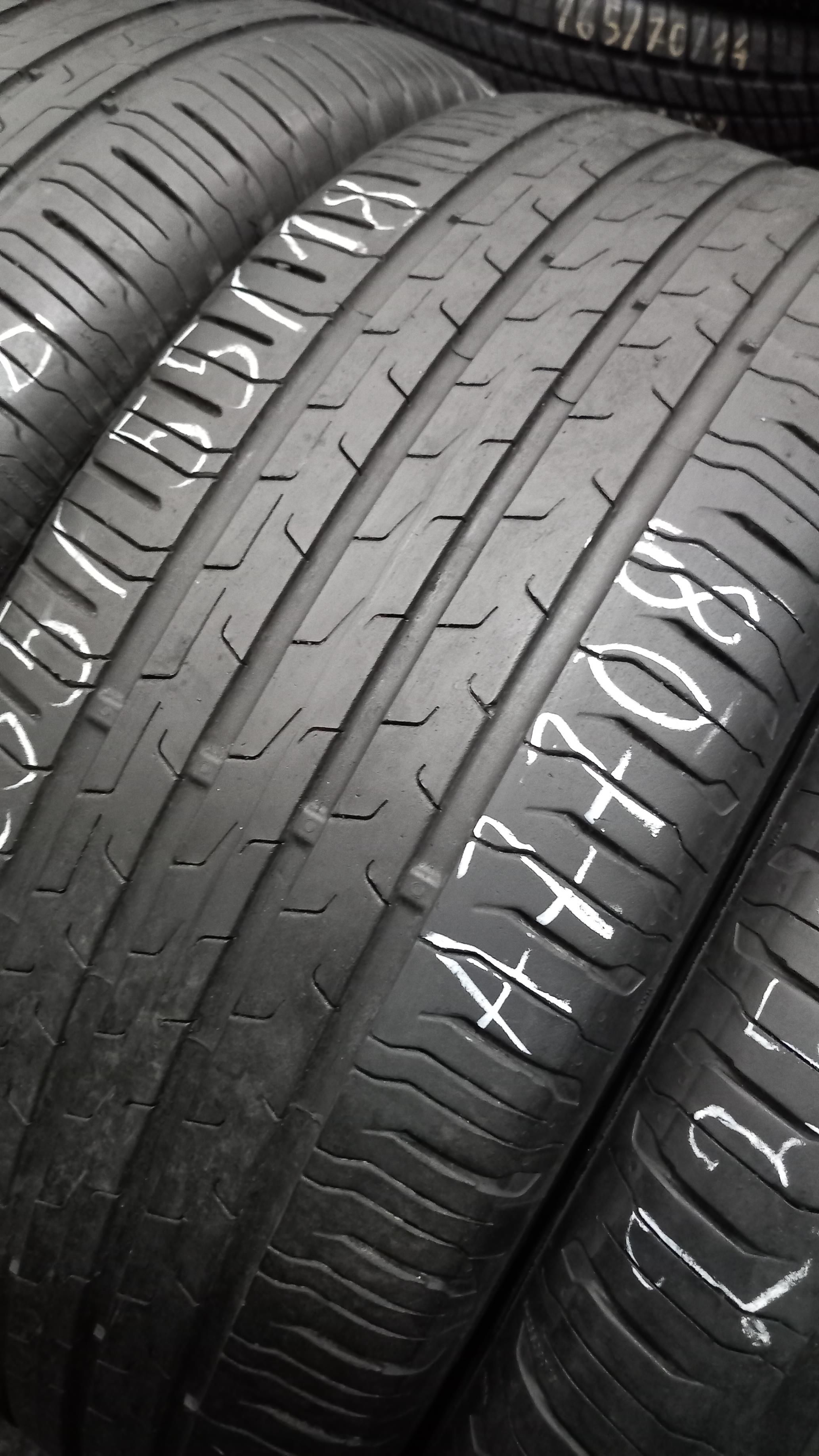 235/55/18 Continental Eco Contact 6 104V