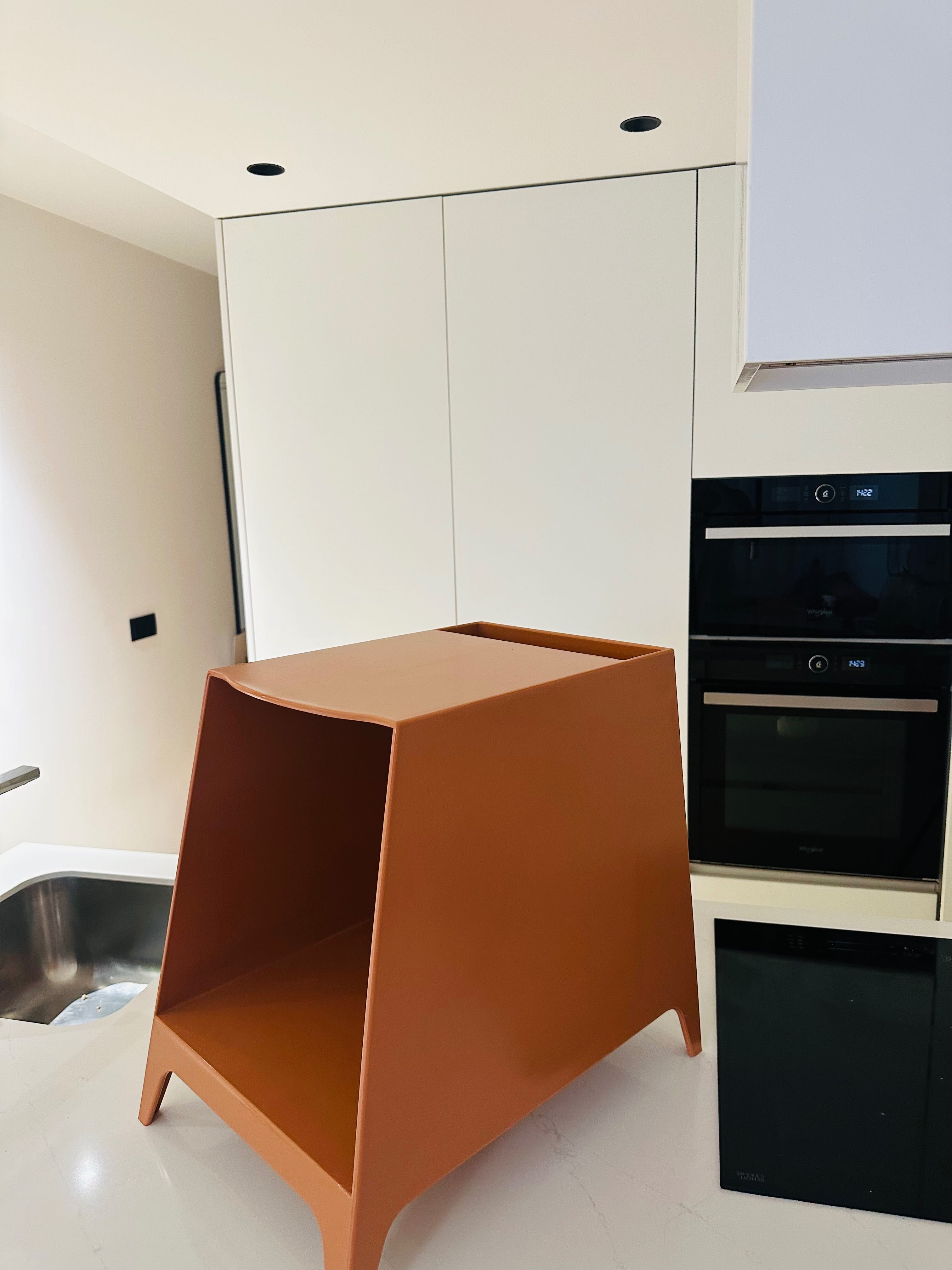 Mesa de cabeceira Kinda – Entrega em braga