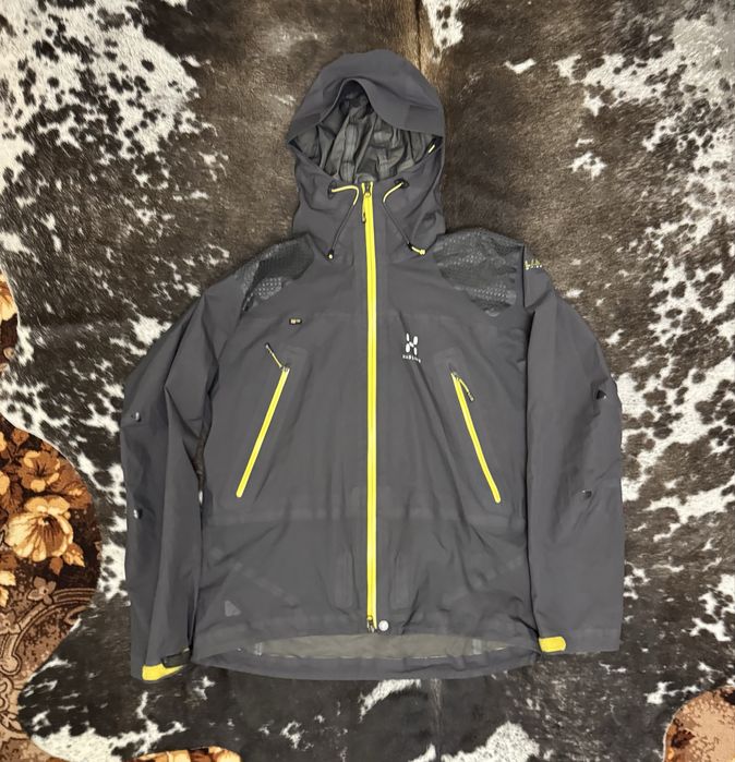 Мембранная куртка haglofs gore-tex pro L-size