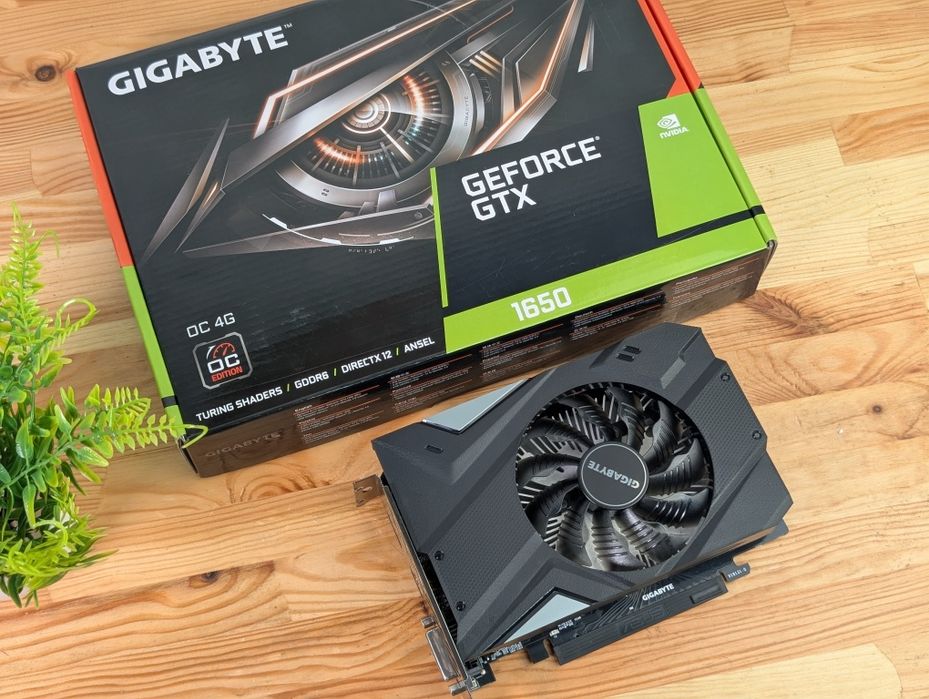 Відеокарта GIGABYTE MINI GTX 1650 4GB (GDDR6) Гарантія | XPLAY