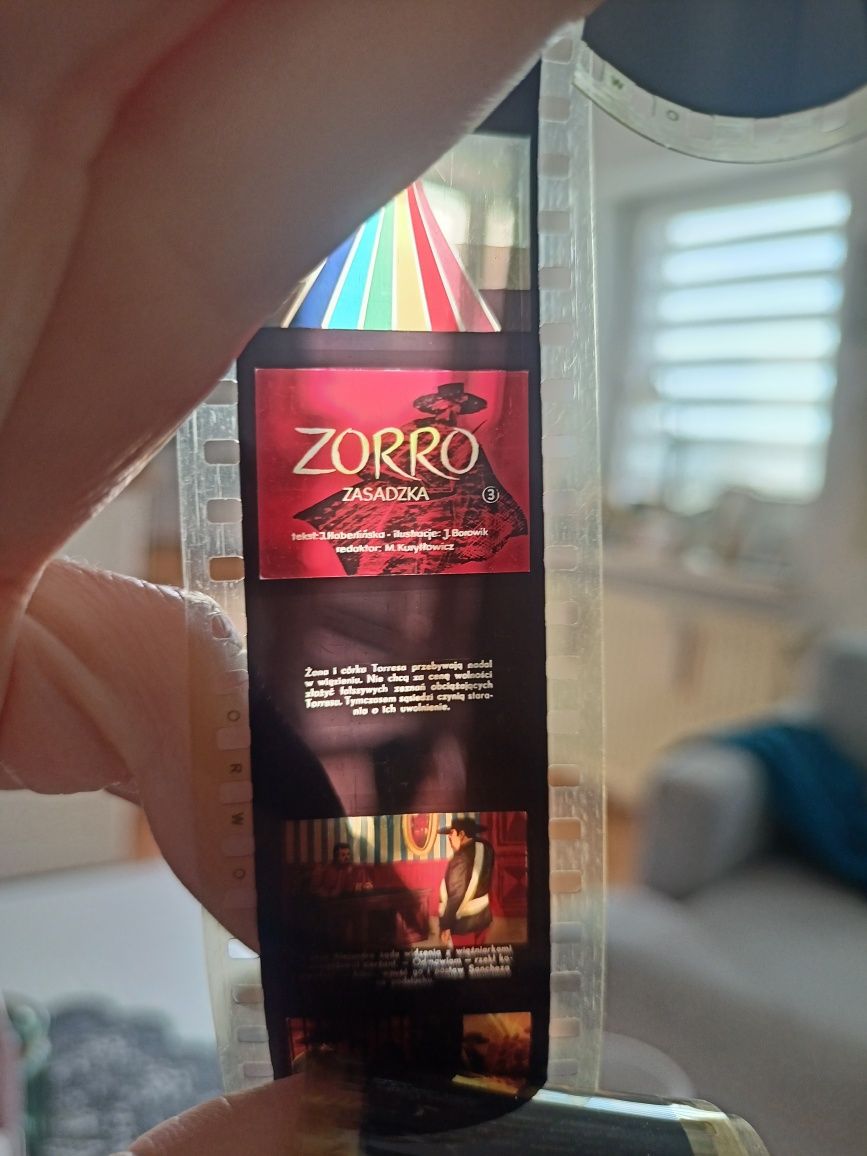 Sprzedam rzutnik Jota z filmami i bajkami