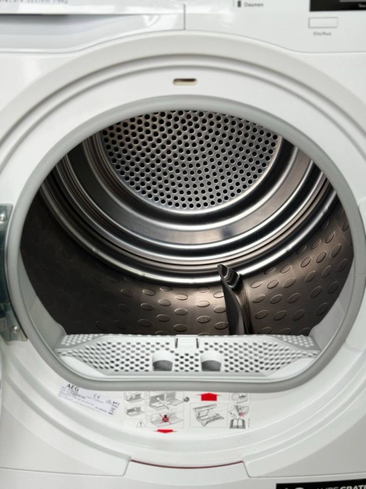 AEG T8DB66580 — сушильна машина 8 кг з тепловим насосом, преміум клас