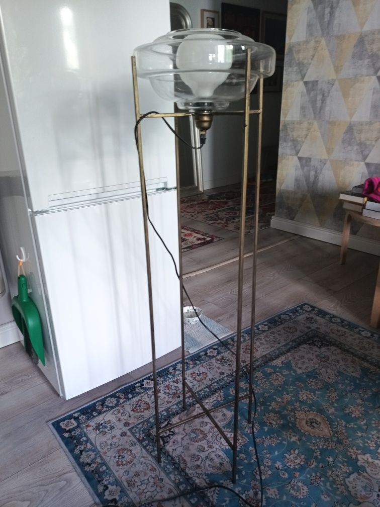 Lampa stojąca wysokość 120 cm