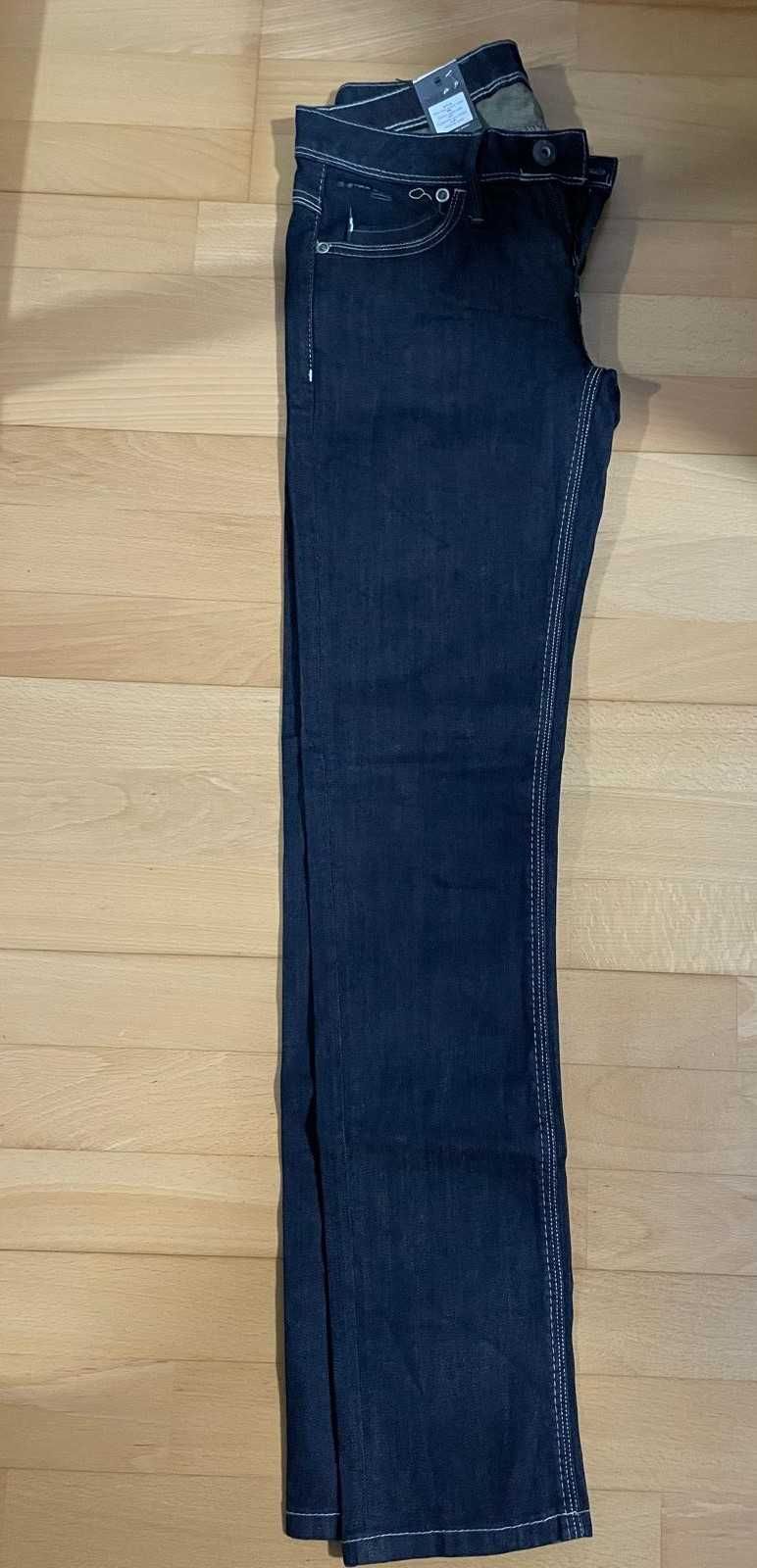 Calças de Ganga (jeans) Novas com etiquetas
